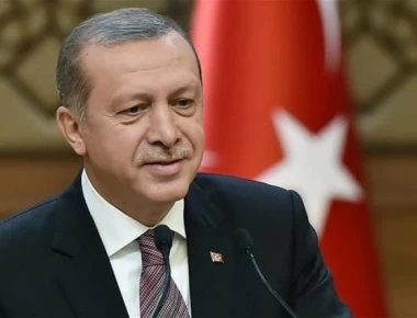 Νέα υπονοούμενα Ερντογάν για Κύπρο: «Δεν θα εγκαταλείψουμε τους αδελφούς μας εκεί»
